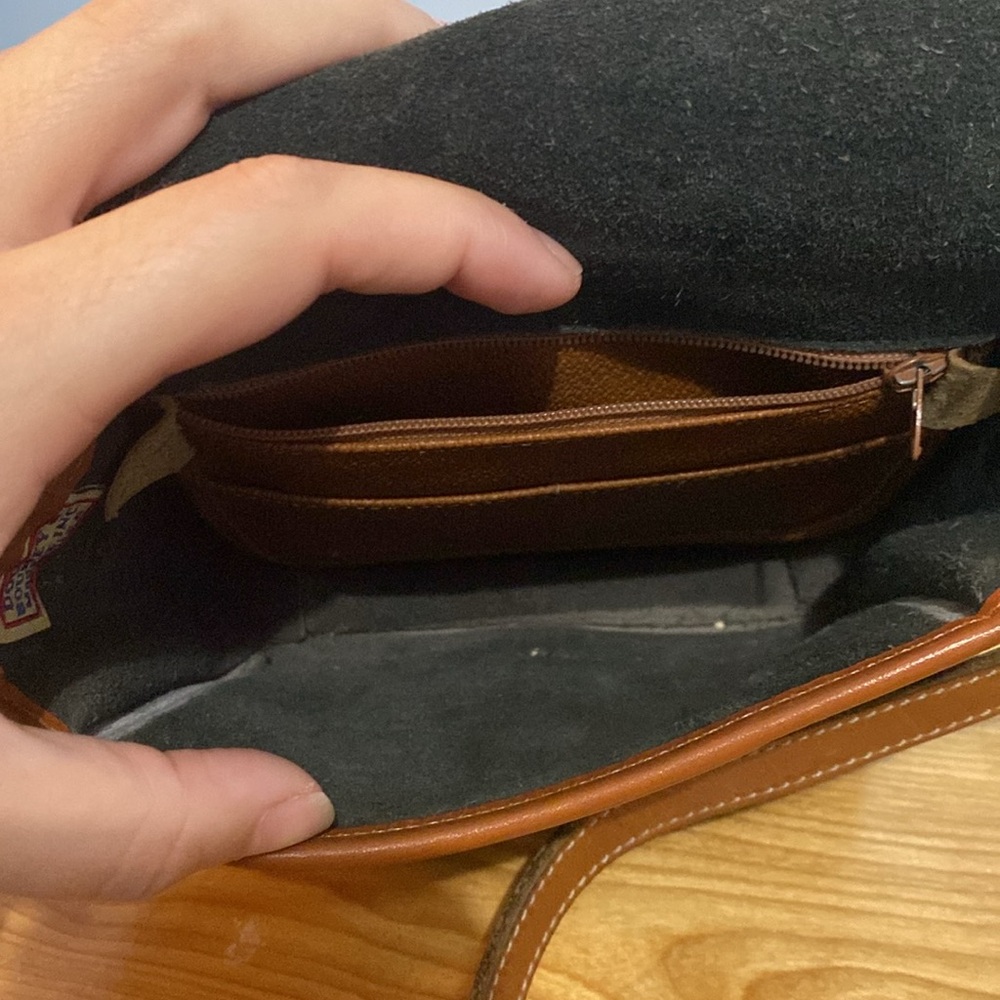 Dooney & Bourke black leather crossbody bag - Picture 10 of 12